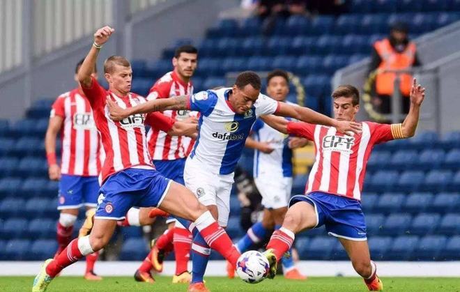 的象征性地 的象征性地