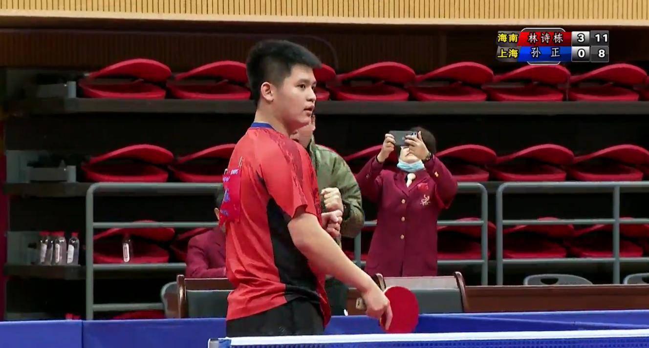 到了赛场被 到了赛场被